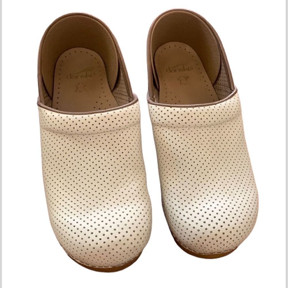 Dansko size 42 